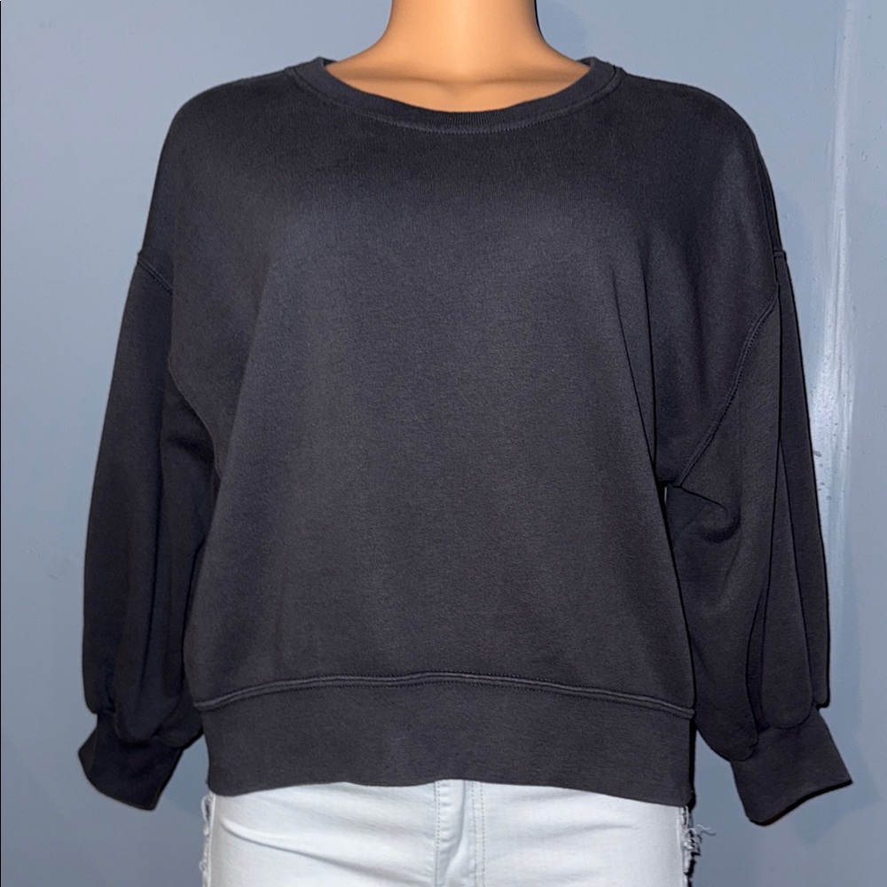 Abercrombie & Fitch Charcoal Pullover - Picture 2 of 6
